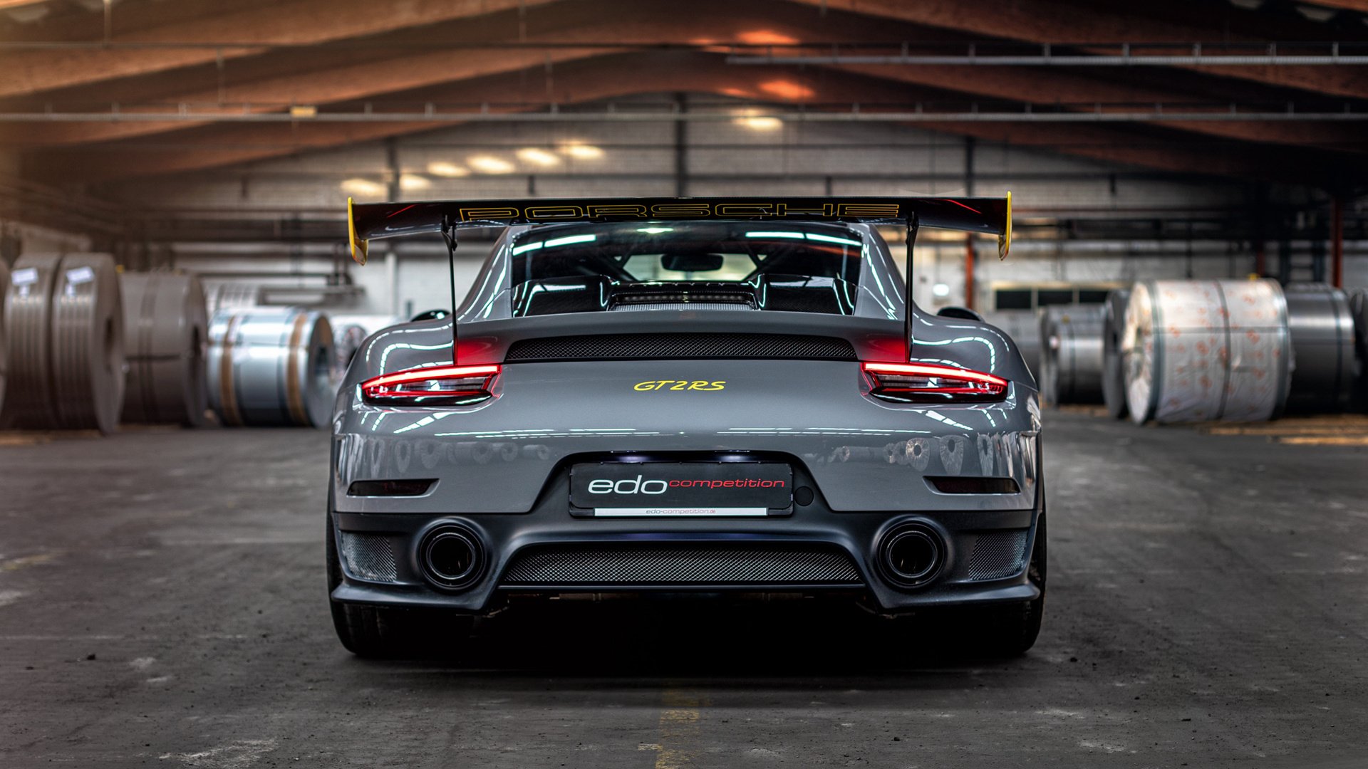 C罗赛后怒斥裁判世界杯小组赛，c罗赛后怒斥裁判世界杯小组赛视频